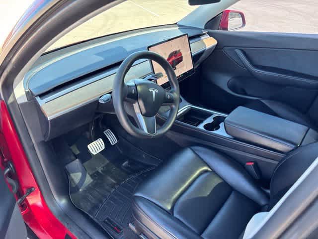 Used 2022 Tesla Model Y Performance AWD/4WD image 9