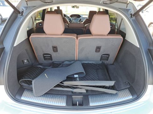 Used 2020 Acura MDX SH-AWD w/ Technology Package image 6