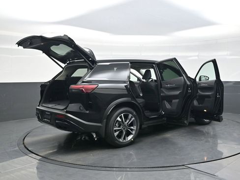 Used 2025 INFINITI QX60 Luxe w/ Cargo Package image 53