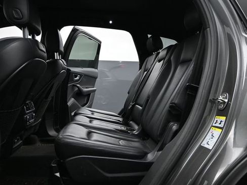 Used 2019 Audi Q7 3.0T Prestige image 13
