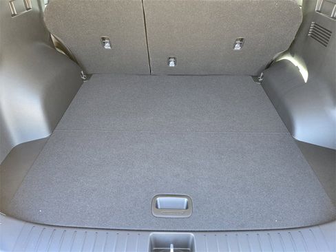 New 2026 Kia Sportage EX image 21