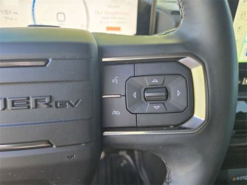 Used 2024 GMC Hummer EV 2X image 25