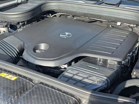 New 2026 Mercedes-Benz GLS 450 4MATIC image 15