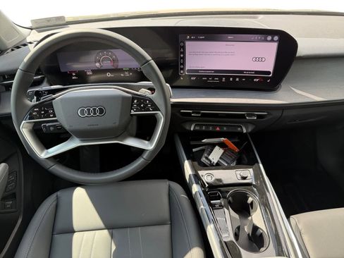 New 2026 Audi Q3 quattro 2.0T AWD/4WD image 11