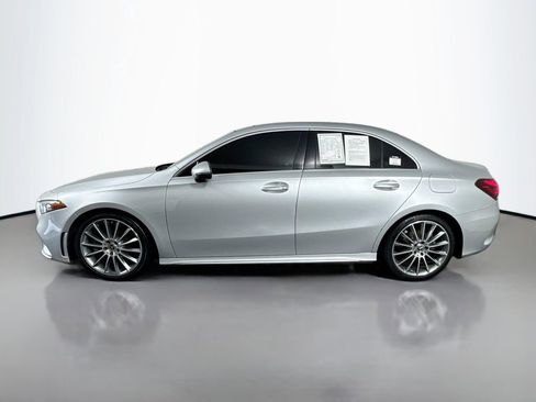Used 2022 Mercedes-Benz A 220 image 8