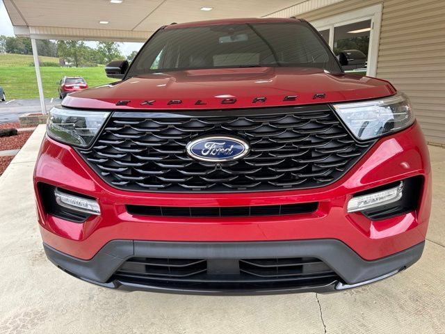 Used 2023 Ford Explorer ST-Line w/ Class IV Trailer Tow Package AWD/4WD image 10