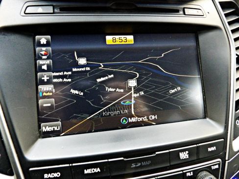 Used 2017 Hyundai Santa Fe Sport w/ 2.4L Tech Package 04 image 17