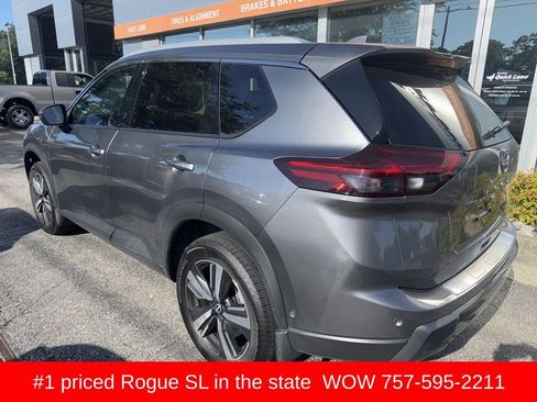 Used 2025 Nissan Rogue SL w/ SL Premium Package AWD/4WD image 4