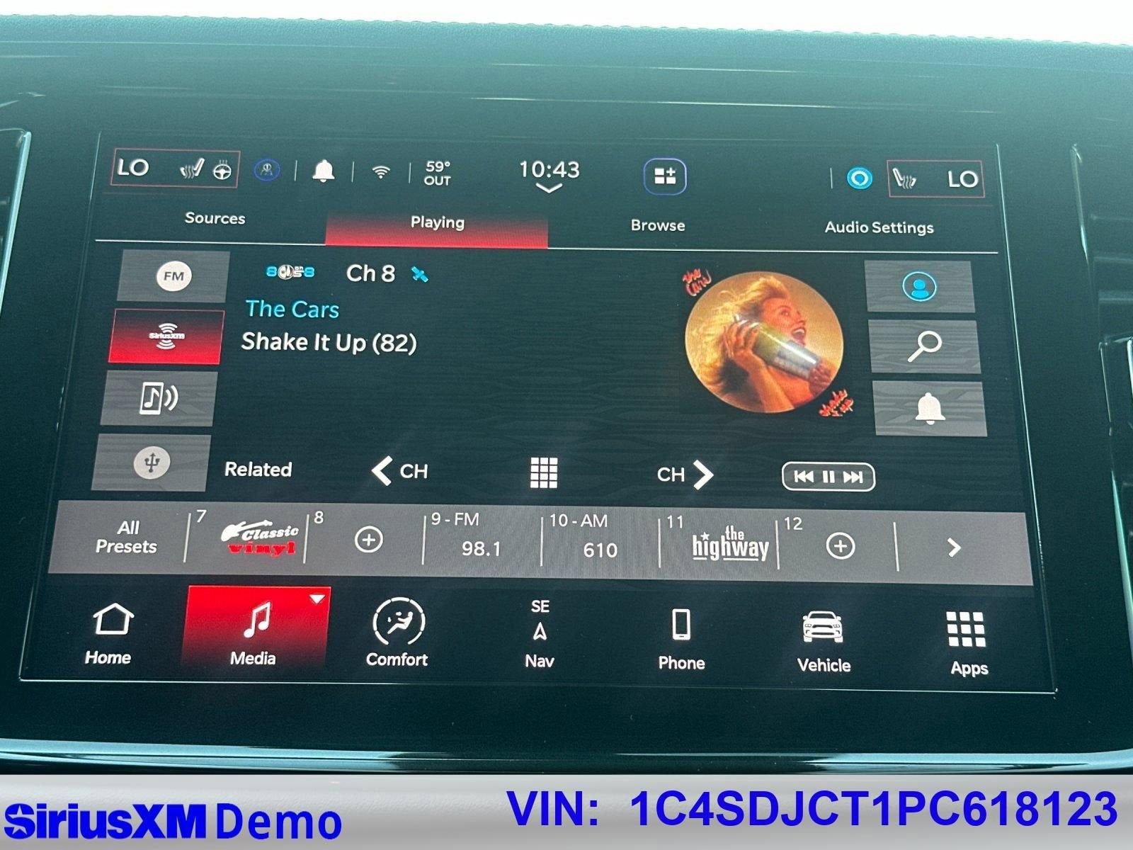 Used 2023 Dodge Durango R/T AWD/4WD image 36
