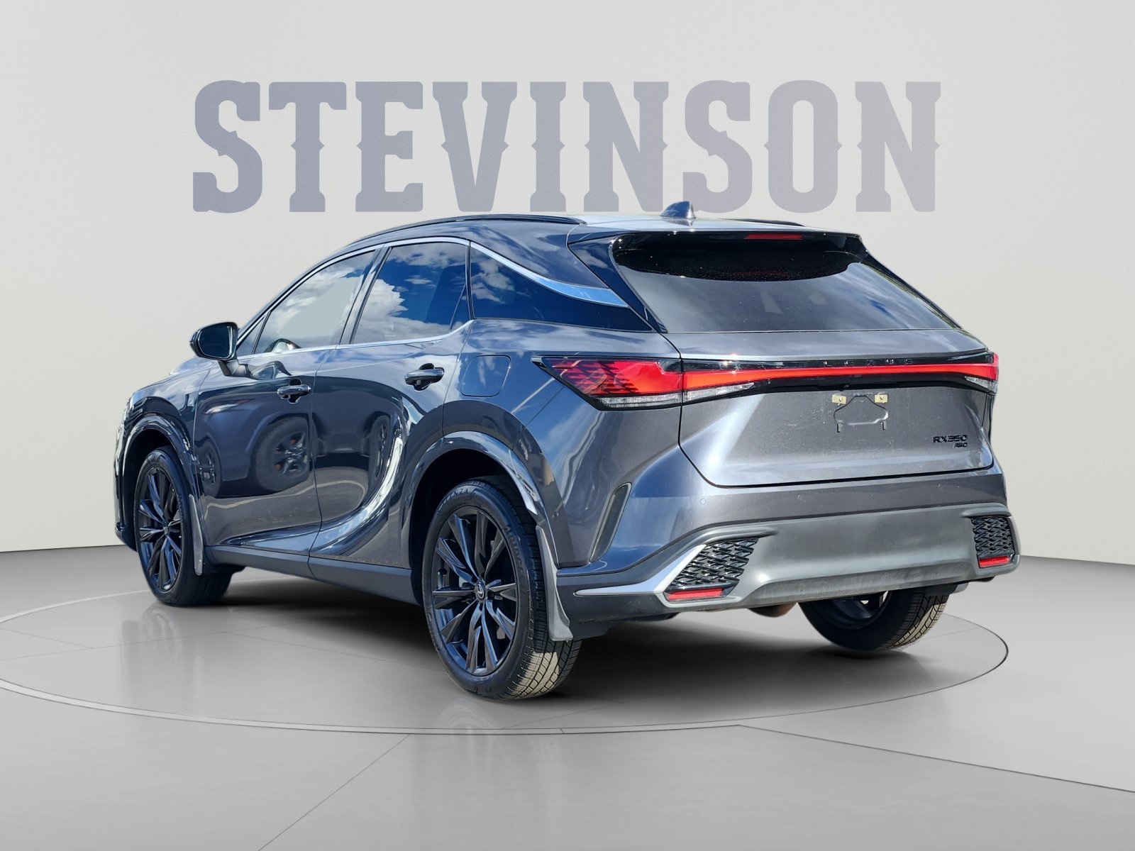 Used 2025 Lexus RX 350 F Sport w/ Convenience Package AWD/4WD image 3