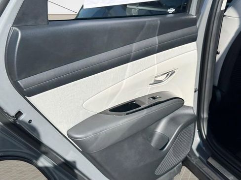 New 2026 Hyundai Tucson Limited AWD/4WD image 18