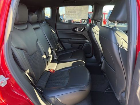 New 2026 Jeep Compass Latitude AWD/4WD image 16