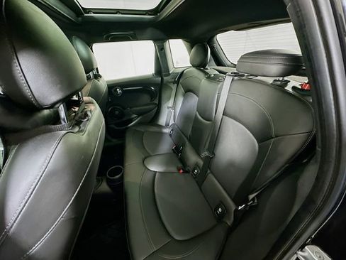 Used 2020 MINI Cooper S image 25