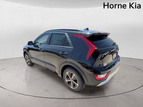 New 2026 Kia Niro EX FWD image 5