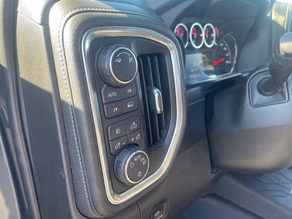 Used 2019 Chevrolet Silverado 1500 RST w/ All-Star Edition AWD/4WD image 10