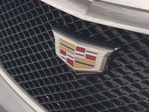 Used 2024 Cadillac XT5 Sportv AWD/4WD image 12