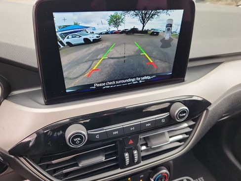 Used 2022 Ford Escape SE FWD image 23