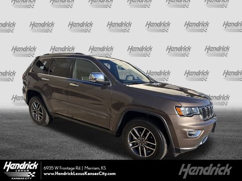 Used 2020 Jeep Grand Cherokee Limited w/ Luxury Group II image 1