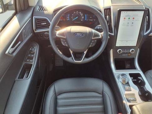 Used 2024 Ford Edge SEL w/ Convenience Package AWD/4WD image 13