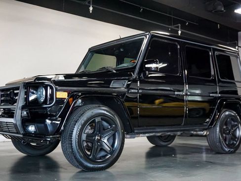 Used 2011 Mercedes-Benz G 55 AMG 4MATIC image 3