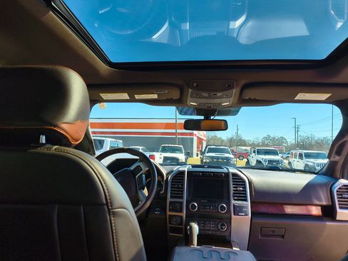 Used 2019 Ford F150 King Ranch w/ Equipment Group 601A Luxury image 12