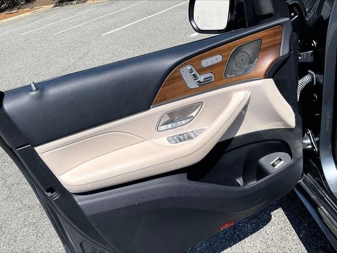 Used 2023 Mercedes-Benz GLE 450 4MATIC image 27