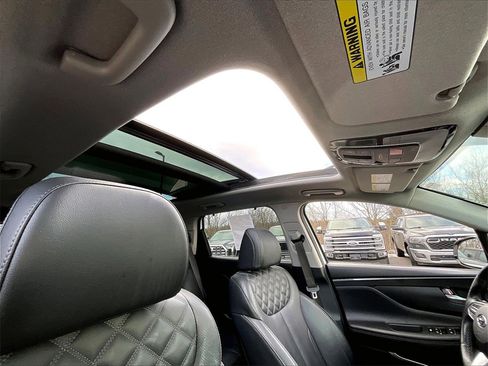 Used 2023 Hyundai Santa Fe Limited image 21
