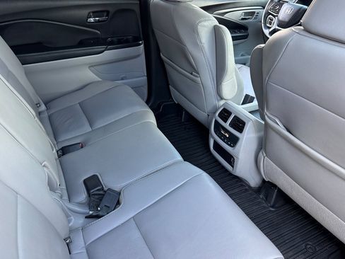 Used 2020 Honda Pilot EX-L image 31