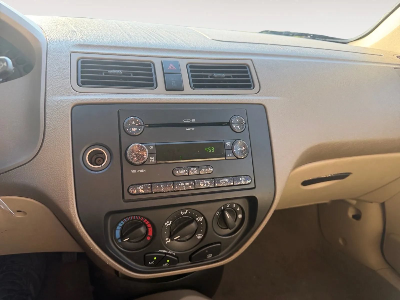 Used 2007 Ford Focus S FWD image 5