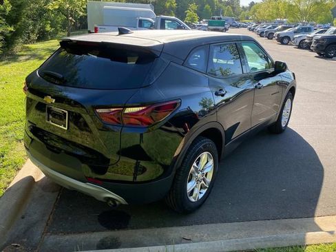 Used 2020 Chevrolet Blazer LT FWD image 32