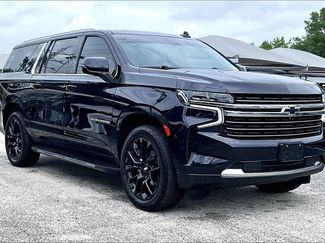 Used 2023 Chevrolet Suburban LT w/ LT Signature Package RWD video 1