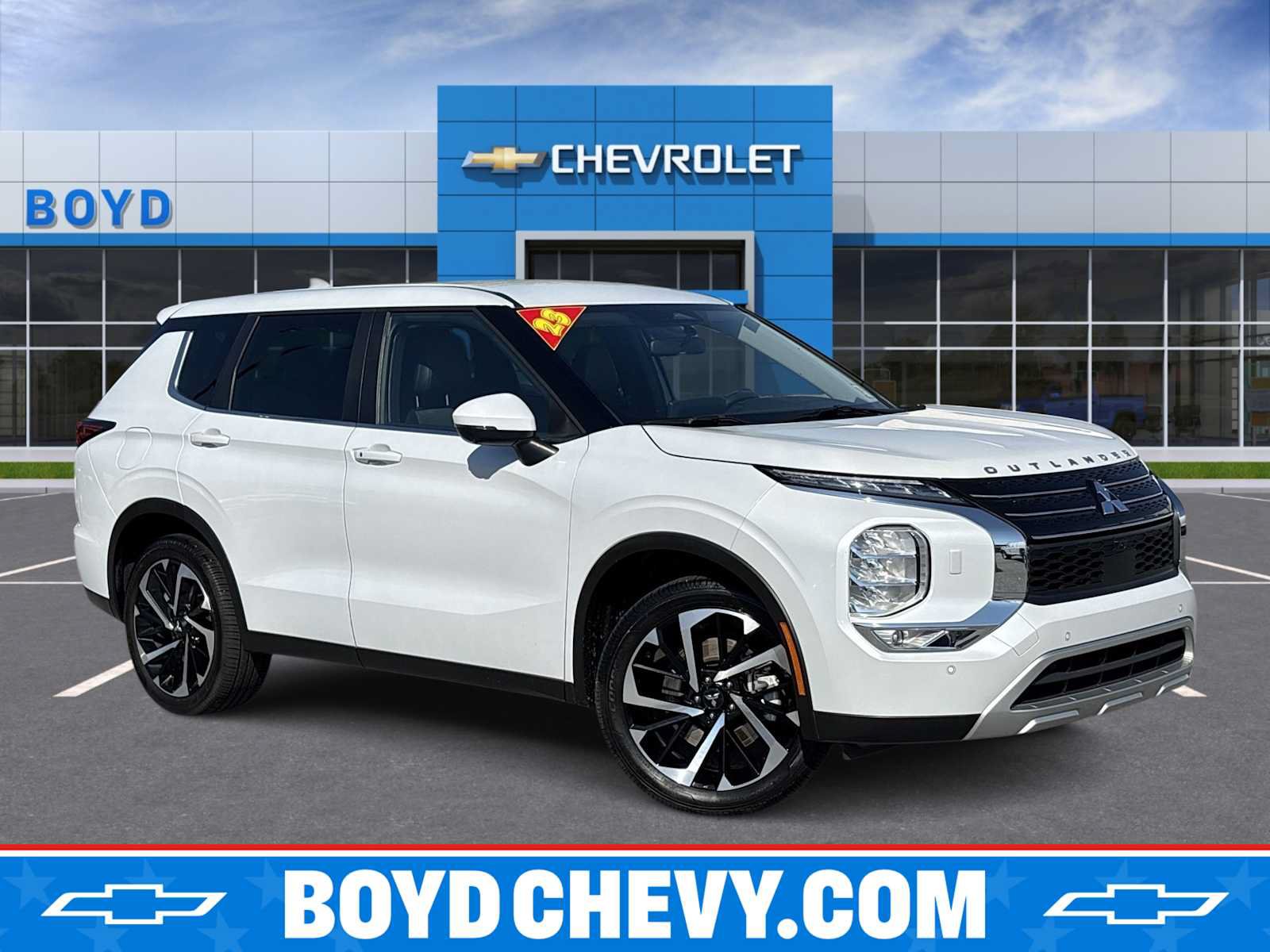Used 2023 Mitsubishi Outlander SE AWD/4WD image 1