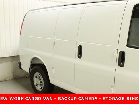New 2025 Chevrolet Express 2500 w/ Driver Convenience Package image 4