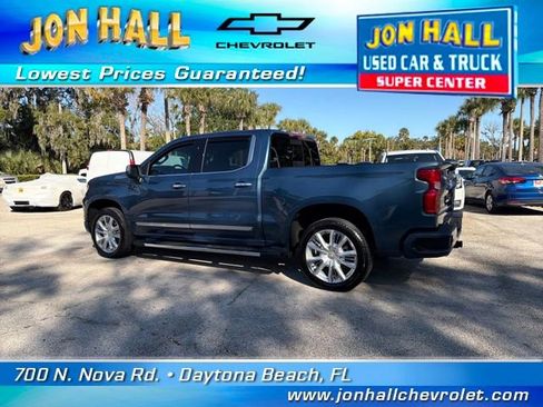 Used 2024 Chevrolet Silverado 1500 High Country w/ High Country Premium Package image 5