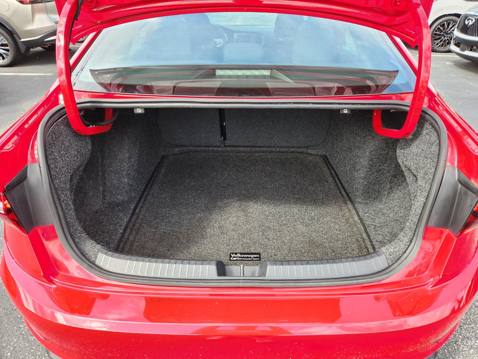 Used 2019 Volkswagen Jetta GLI FWD image 8