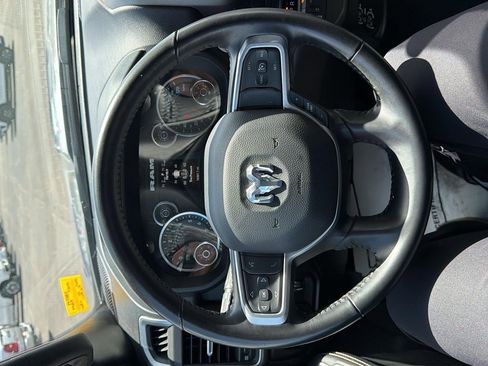 Used 2024 RAM 2500 Big Horn w/ Bed Utility Group AWD/4WD image 15