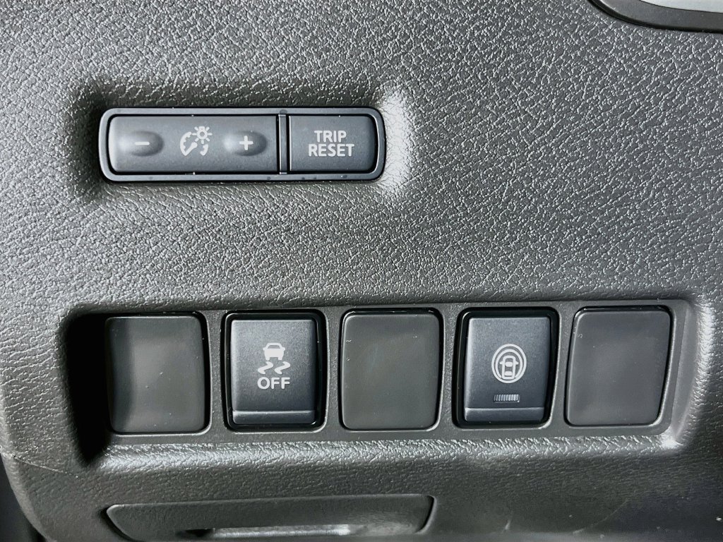Used 2024 Nissan Murano SV w/ SV Midnight Edition Package AWD/4WD image 11
