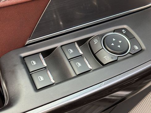 Used 2021 Ford F150 Lariat AWD/4WD image 14