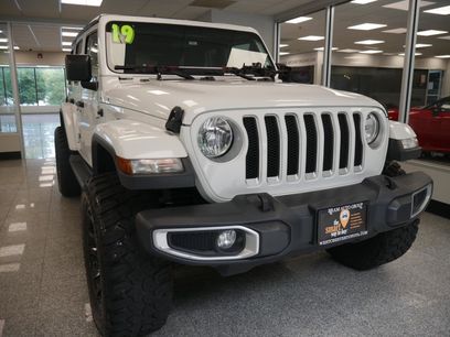 Used 2019 Jeep Wrangler Unlimited Sahara