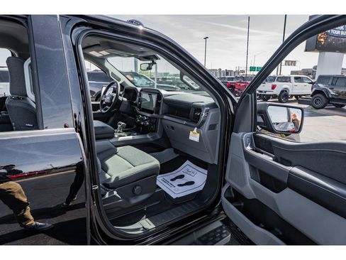 New 2025 Ford F150 Lightning XLT AWD/4WD image 20