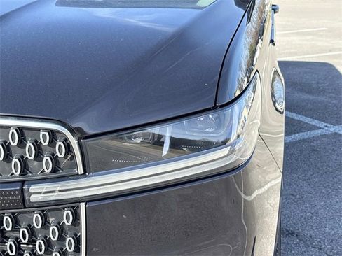 New 2025 Lincoln Navigator Reserve image 10