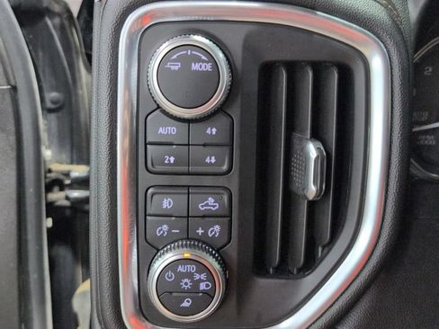 Used 2020 GMC Sierra 1500 AT4 w/ AT4 Premium Package AWD/4WD image 17