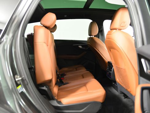 Used 2021 Audi Q7 3.0T Premium Plus image 20