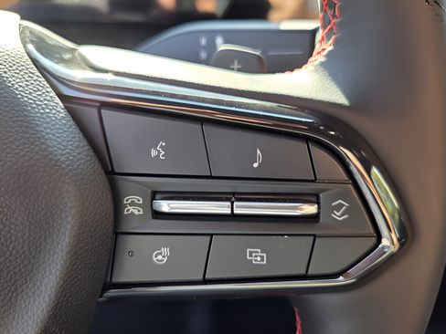 New 2026 Chevrolet Equinox RS w/ Convenience Package III FWD image 16