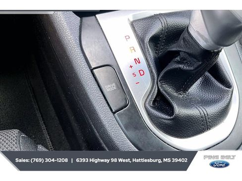 Used 2022 Kia Forte LXS w/ LXS Technology Package FWD image 21