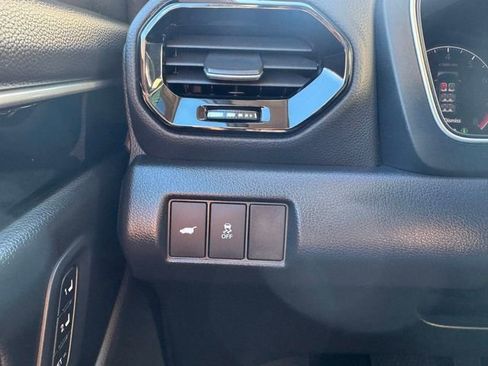 Used 2024 Honda Pilot Touring image 26