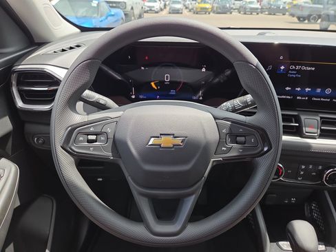 New 2026 Chevrolet TrailBlazer LS w/ LS Convenience Package FWD image 18