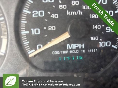 Used 2004 Chevrolet Blazer LS w/ Preferred Equipment Group image 12