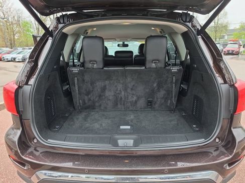Used 2019 Nissan Pathfinder SL AWD/4WD image 21