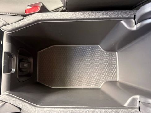 Used 2025 Honda Accord Touring image 26